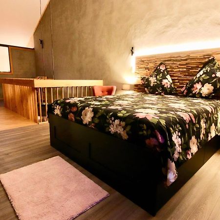 Gouvy Suites 2Cosy מראה חיצוני תמונה